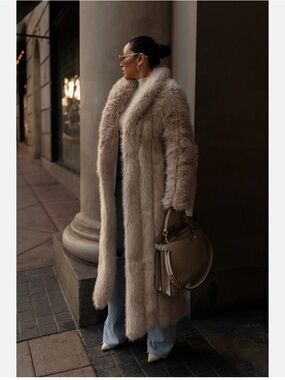 JLUXLABEL Plush Long Faux-Fur Coat in Taupe